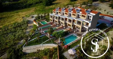 Propriété commerciale dans Pefkochori, Grèce