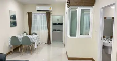 Adosado Adosado 4 habitaciones en Huai Yai, Tailandia