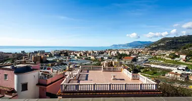 Penthouse 3 pokoi w Bordighera, Włochy