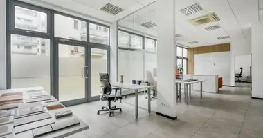 Квартира в Варшава, Польша