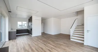 Дом в Вильнюс, Литва