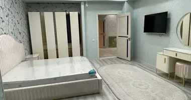Apartamento 2 habitaciones en Taskent, Uzbekistán