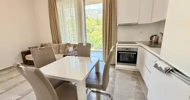 Wohnung 2 Schlafzimmer in Becici, Montenegro