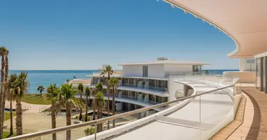 Apartamento en Estepona, Španjolska