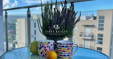 Apartamento 2 habitaciones en Tivat, Montenegro