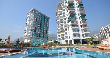 Mieszkanie 4 pokoi w Alanya, Turcja