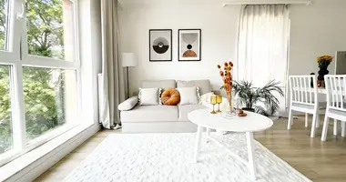 Apartamento 4 habitaciones en Lodz, Polonia