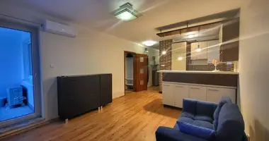 Квартира 2 комнаты в Варшава, Польша