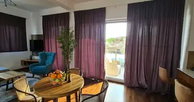 Mieszkanie 3 pokoi w Boreti, Czarnogóra