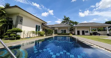 Dom 4 pokoi w Huai Yai, Tajlandia