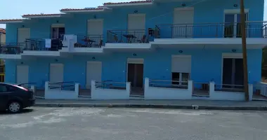 Hotel 400 m² en Nea Potidea, Grecia