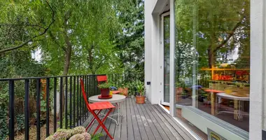 Коммерческое помещение 153 м² в Варшава, Польша