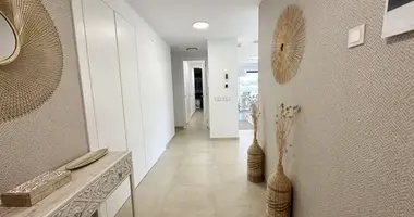Wohnung 4 zimmer in Estepona, Spanien