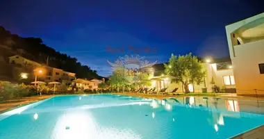 Apartamento 4 habitaciones en Taggia, Italia