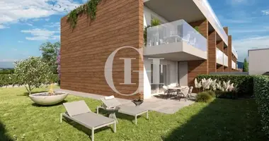 Apartamento 4 habitaciones en Toscolano Maderno, Italia