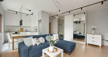 Wohnung 3 zimmer in Warschau, Polen