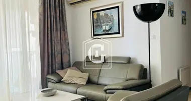Apartamento 4 habitaciones en Becici, Montenegro