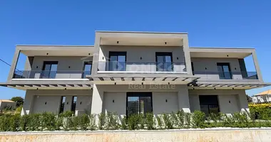 Casa 3 habitaciones en Paralia Dionisiou, Grecia