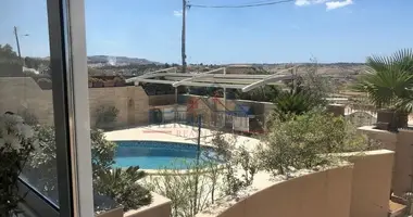 Бунгало в Mosta, Мальта