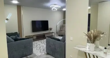 Mieszkanie 3 pokoi w Yelnitsa, Białoruś