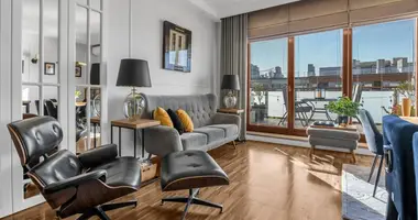 Квартира 4 комнаты в Варшава, Польша