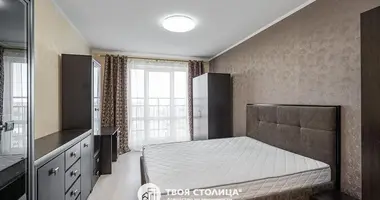 Apartamento 3 habitaciones en Minsk, Belarús