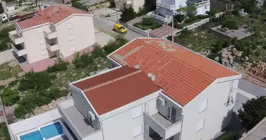 Haus 18 Schlafzimmer in Opcina Karlobag, Kroatien