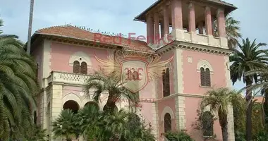Вилла 4 комнаты в Desenzano del Garda, Италия