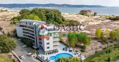 Квартира 3 комнаты в Несебр, Болгария