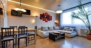 Apartamento 3 habitaciones en Praga, Chequia