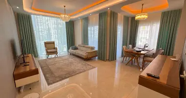 3 bedroom apartment in Mahmutlar, Turkey