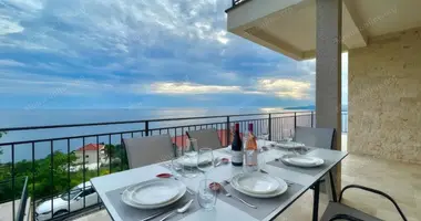 Villa 4 chambres dans Budva, Monténégro