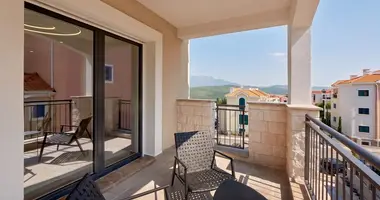 2 bedroom apartment in Lustica, Montenegro