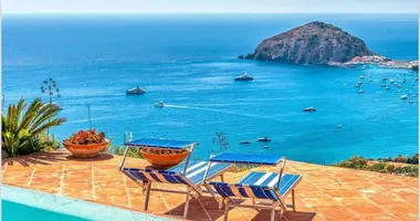 Villa 7 zimmer in Ischia, Italien