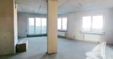 Квартира 3 комнаты в Кобрин, Беларусь