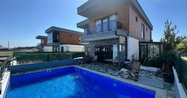 Bungalow Bungalow 5 habitaciones en Buyukcekmece, Turquía