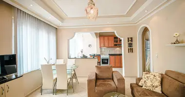 Apartamento 5 habitaciones en Mahmutlar, Turquía