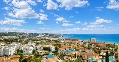 2 bedroom apartment in Mijas, Spain