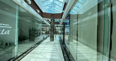 Commercial space for sale in a premium complex in Budva en Budva, Montenegro