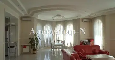 6 room house in Odesa, Ukraine