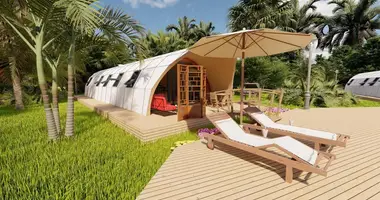 Villa 3 zimmer in Maalhosmadulu Uthuruburi, Malediven