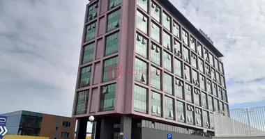 Oficina 84 m² en Minsk, Belarús