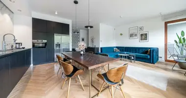 Wohnung 3 zimmer in Warschau, Polen