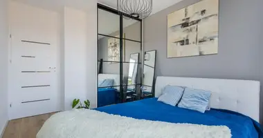 Квартира 3 комнаты в Варшава, Польша