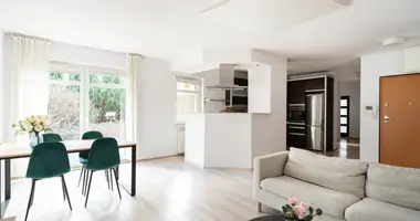 Appartement 3 chambres dans Varsovie, Pologne