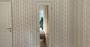 Apartamento 3 habitaciones en Kopishche, Belarús