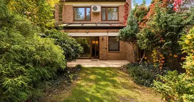 5 room house in Warsaw, Poland