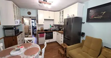 Квартира 3 комнаты в Варшава, Польша