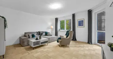 Wohnung 3 zimmer in Warschau, Polen