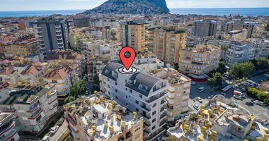 Mieszkanie 4 pokoi w Alanya, Turcja